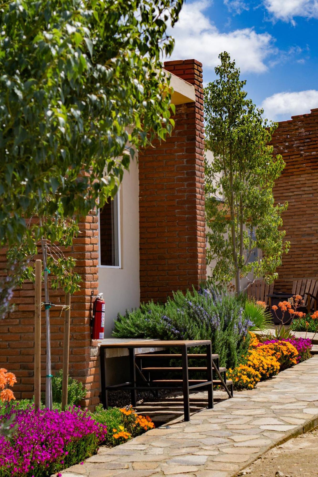 Ojo Azul Resort Valle de Guadalupe Exterior photo